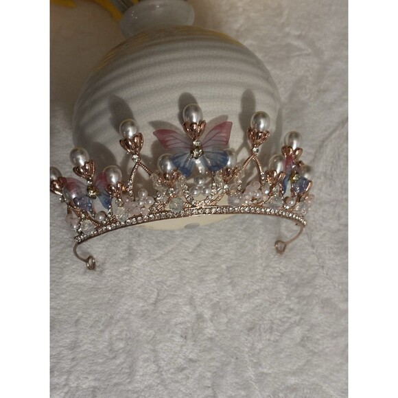 Girl’s Tiara Butterfly Princess Crown Gold Pearl Headband Rhinestone Hairpiece - Picture 8 of 8